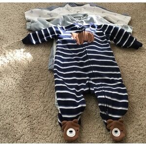 Carter’s one piece pajamas, Size 3M, excellent condition. Sold as a Bundle.